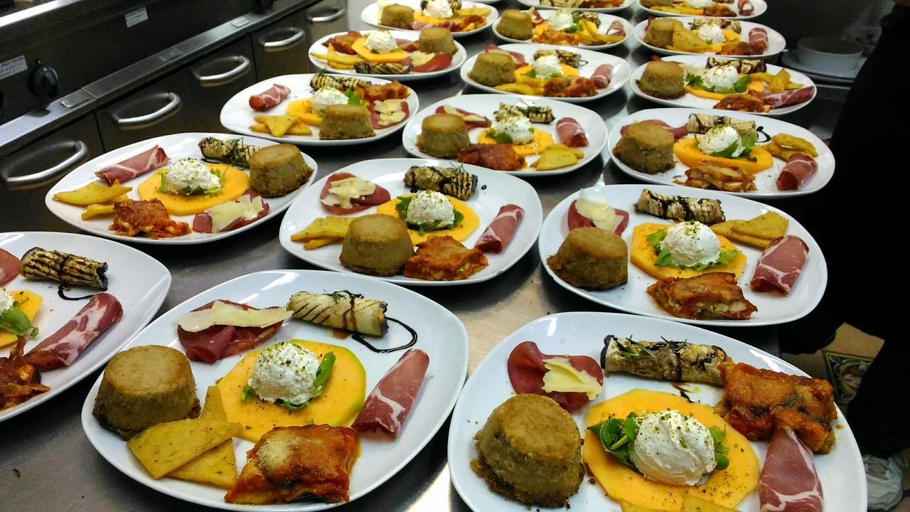Il Castello Bed & Breakfast Petralia Sottana Bagian luar foto