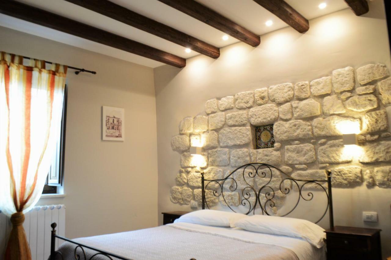 Il Castello Bed & Breakfast Petralia Sottana Bagian luar foto